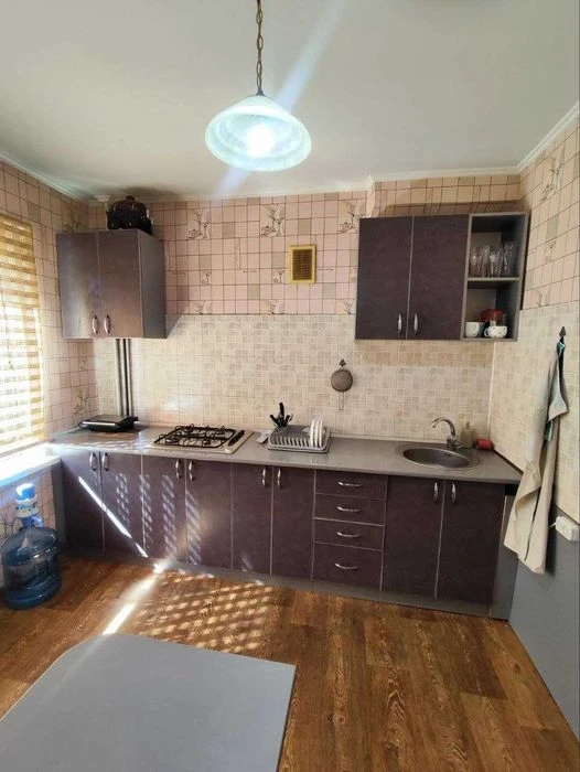 Продаж 2к.кв., 2й Южний мкр-н. /Піски/.