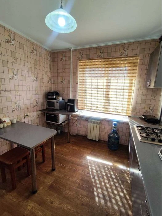 Продаж 2к.кв., 2й Южний мкр-н. /Піски/.