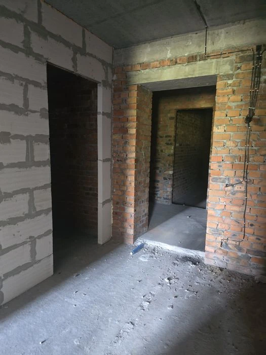 Продаж 1к.квартири виновобудові на Виставці.