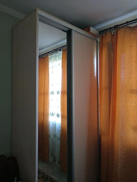 Продам 1 к. кв. Гостінка. Корабельний район.Власник
