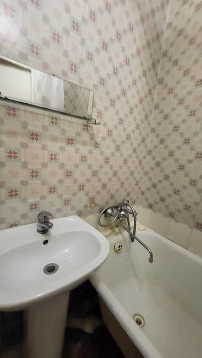 Продам 1 комнатную квартиру Новые Дома ул.Каденюка