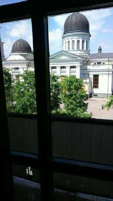 сдам в аренду двухуровневую квартиру Соборная площадь. центр обмен