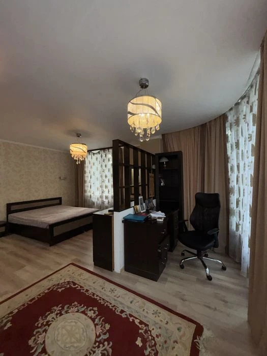 ЖК «Синя Птиця» — сімейна 3-кімнатна в центрі, парк і море п
