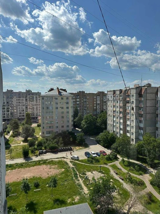 4 кімнатна квартира