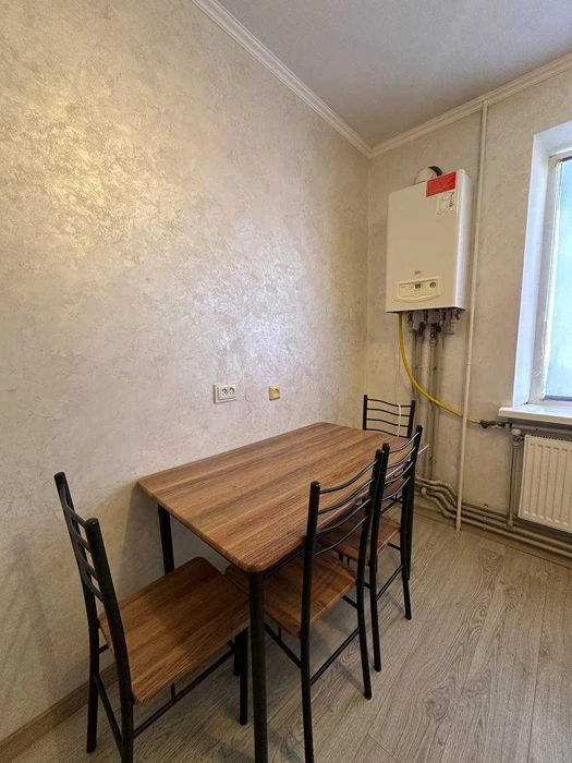 4 кімнатна квартира