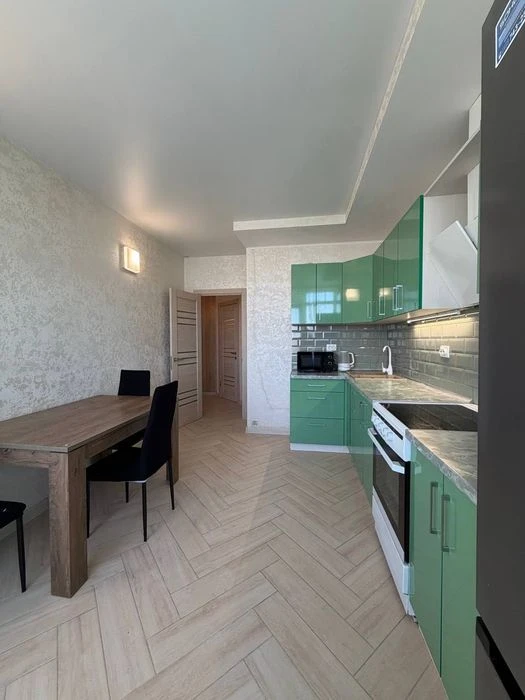 ПрОдАм 2к квартира с ремонтом Центр Приморский Жемчужина Кад