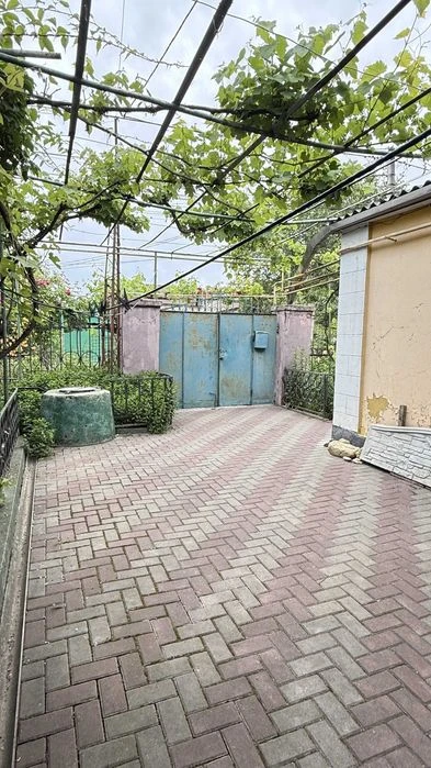 Будинок на вулиці Курській, селище Котовського!