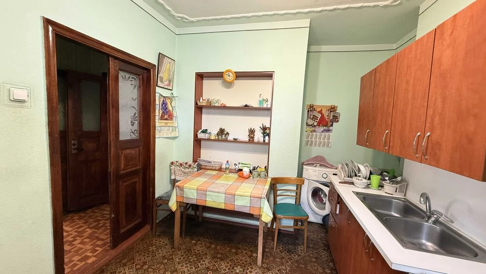 Будинок на вулиці Курській, селище Котовського!