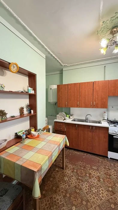 Будинок на вулиці Курській, селище Котовського!