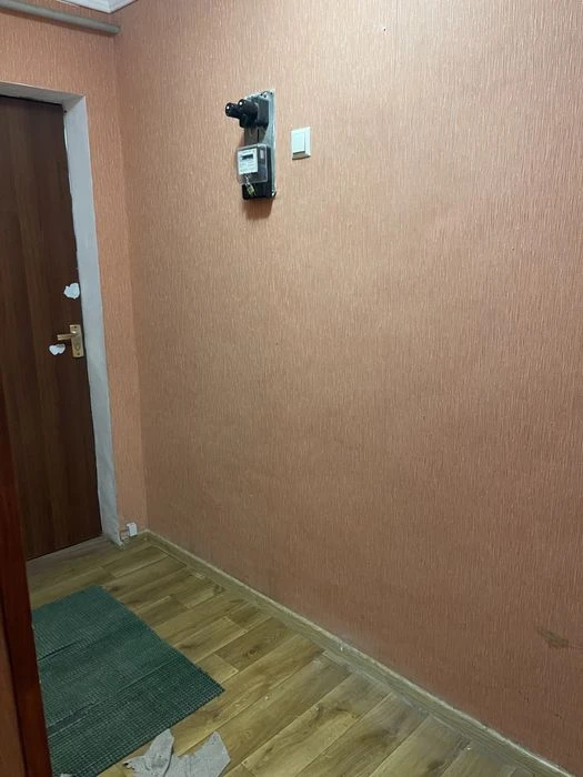 Продаю 2-х кімнатну квартиру ВЛАСНИК , можна під бізнес