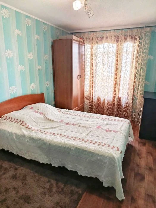 продам 3 кімнатну чешку проспект Центральний 3 Слобідська,ре