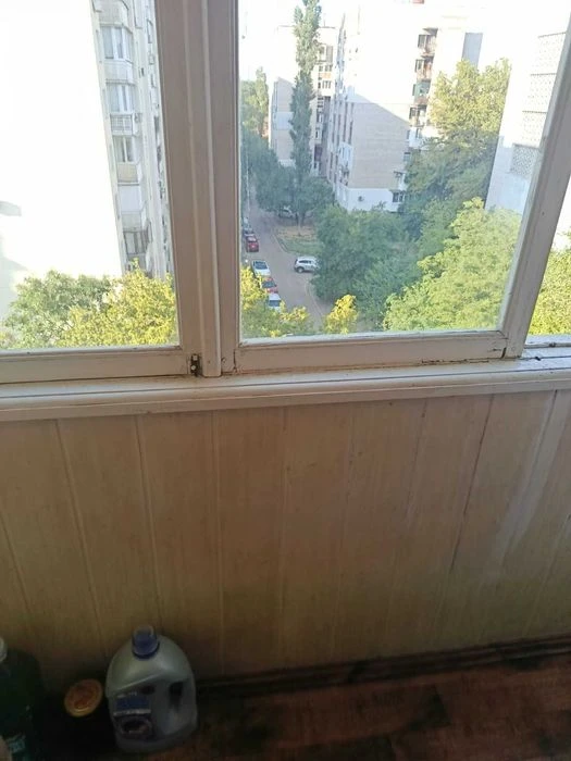 продам 3 кімнатну чешку проспект Центральний 3 Слобідська,ре