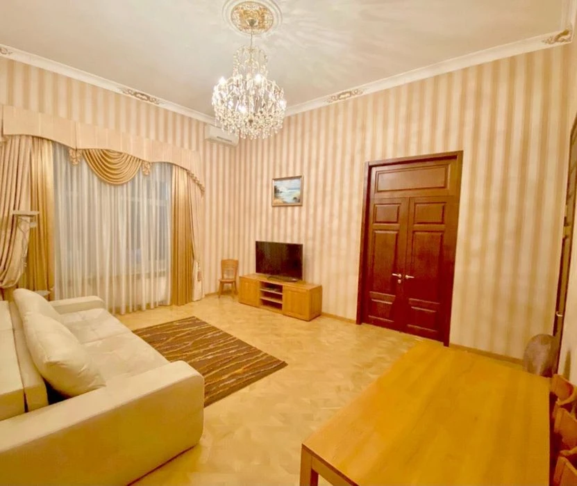 Продажа 5 Комн.кВ Центр