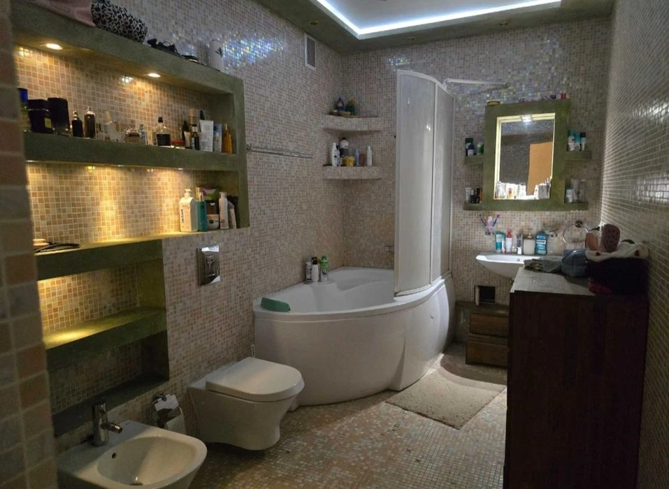 Продаж 2х кімнатної квартири у Львові.Вул.Зелена 115.Прруч п