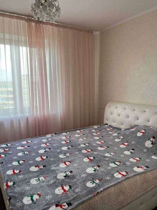 продаж квартири 3 кімнати Кубанської України вул Маршала Жук