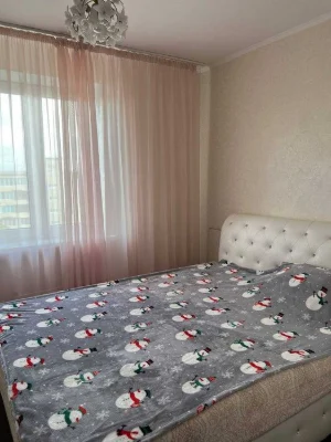 продаж квартири 3 кімнати Кубанської України вул Маршала Жук