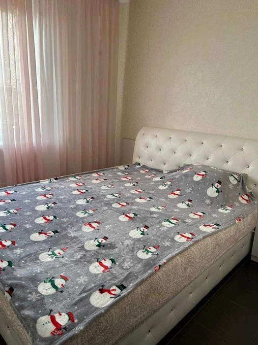 продаж квартири 3 кімнати Кубанської України вул Маршала Жук