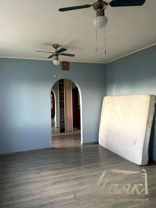 Продаж будинку площею 168 м² біля озера з фруктовим садом, 1
