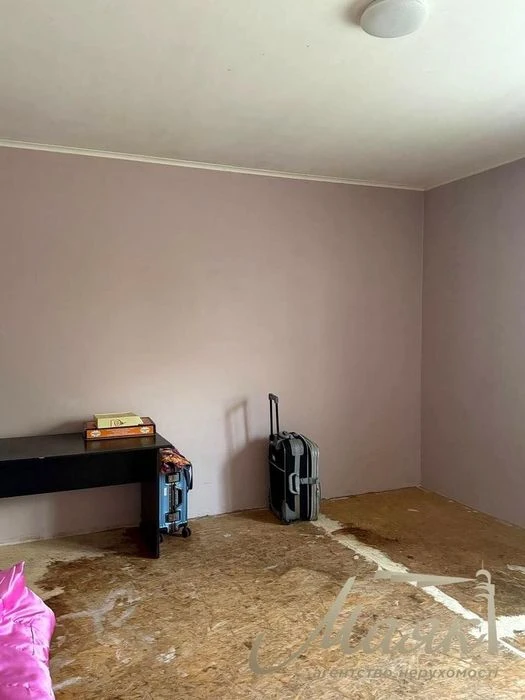 Продаж будинку площею 168 м² біля озера з фруктовим садом, 1