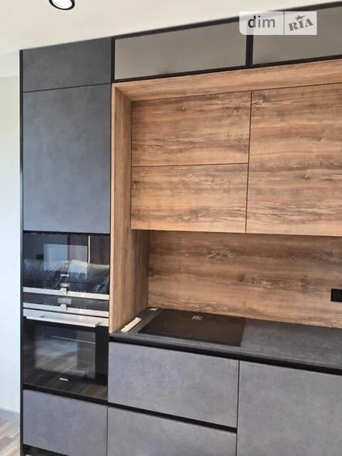 Sale of 3-room apartment 103.3 sq. m. on Garmatna St. 38B • ID 345