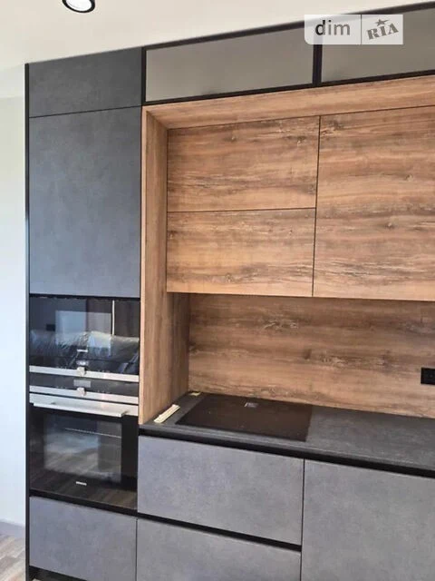 Sale of 3-room apartment 103.3 sq. m. on Garmatna St. 38B • ID 345
