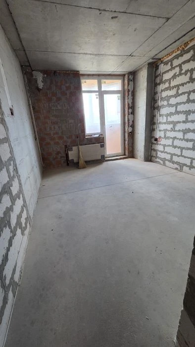 Продам 3-комнатную квартиру в  ЖК  Реал Парк