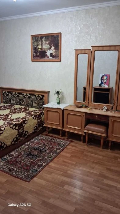 2х комнатная квартира. Фонтанская дорога. 1й этаж!