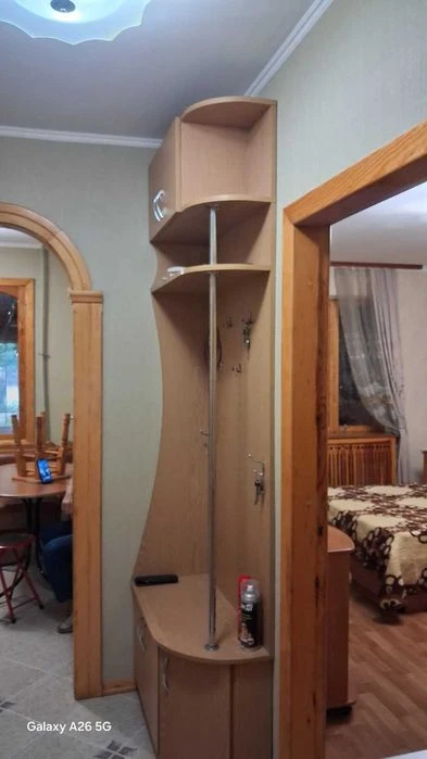 2х комнатная квартира. Фонтанская дорога. 1й этаж!