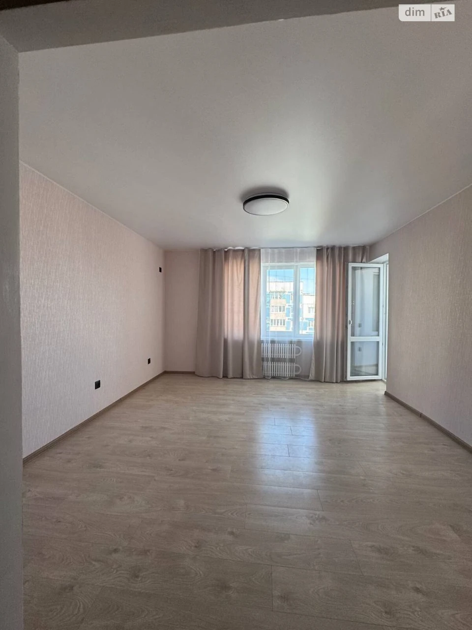 For sale Apartment Livoberezhny