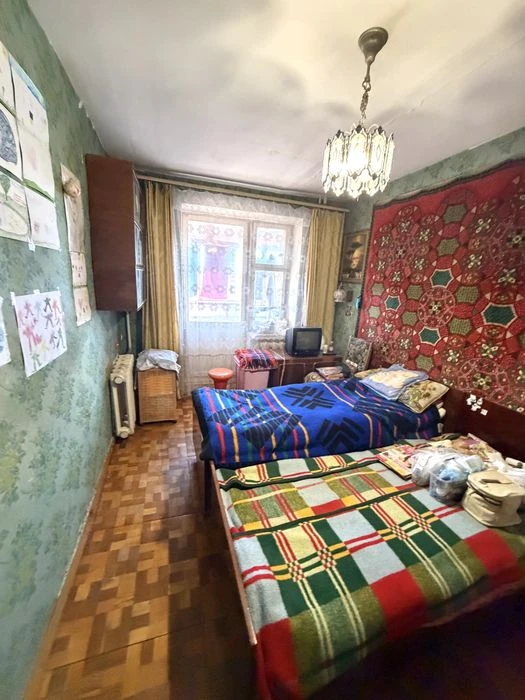 Продается 3 ком квартира в Александровском р-не по улице Коз