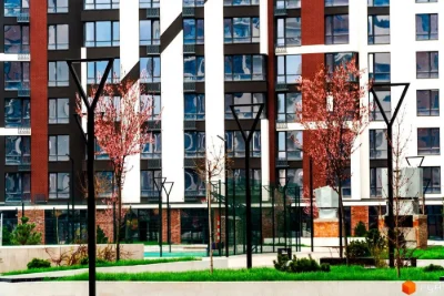 Продаж видової трикімнатної квартири в центральній частині м