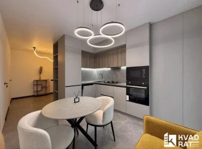 Стильна 1кім квартира, класний варіант під оренду (500$)