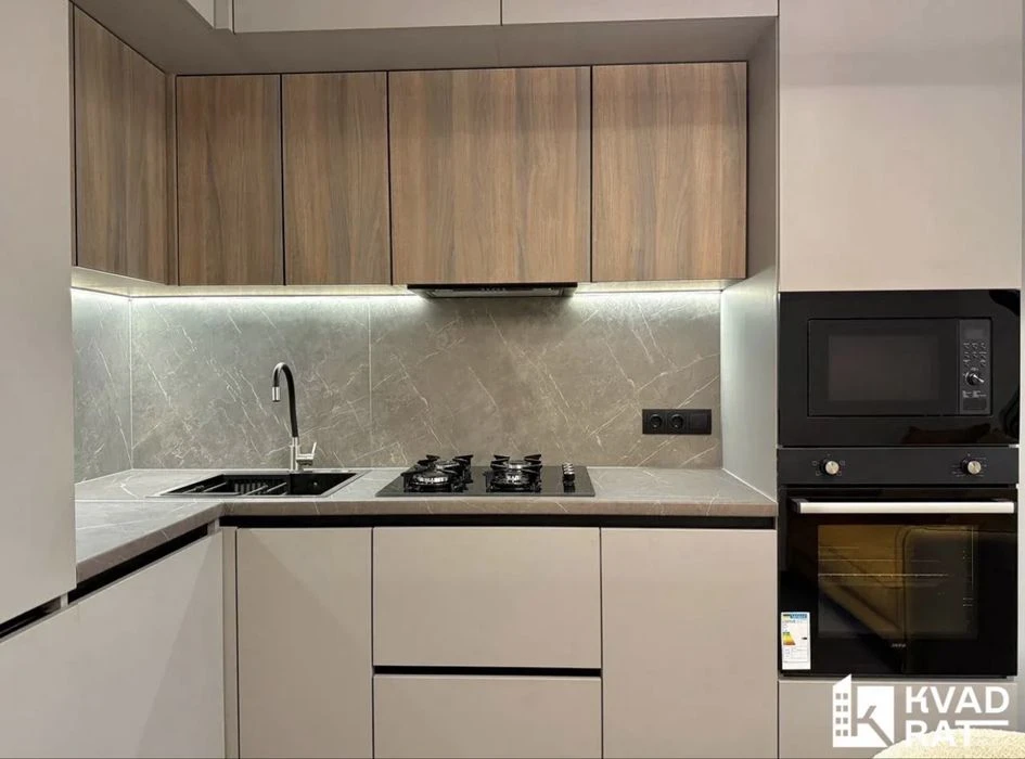 Стильна 1кім квартира, класний варіант під оренду (500$)