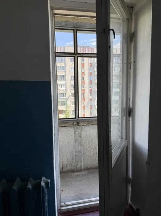 Продаж 1 кімнатна квартира пр. Вячеслава Чорновола, Варшавсь