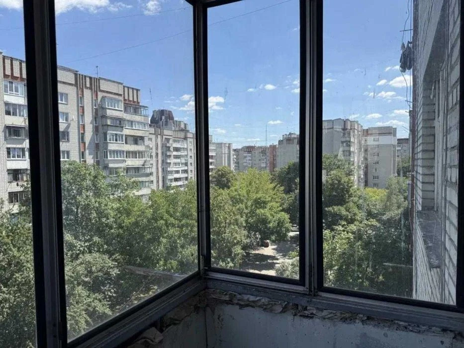 Продаж 1 кімнатна квартира пр. Вячеслава Чорновола, Варшавсь