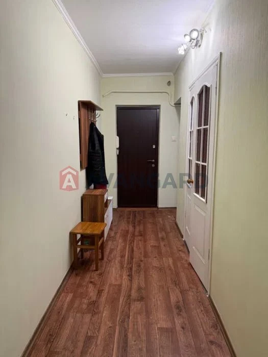 Продам 3к квартира 1й этаж Победа 56000$