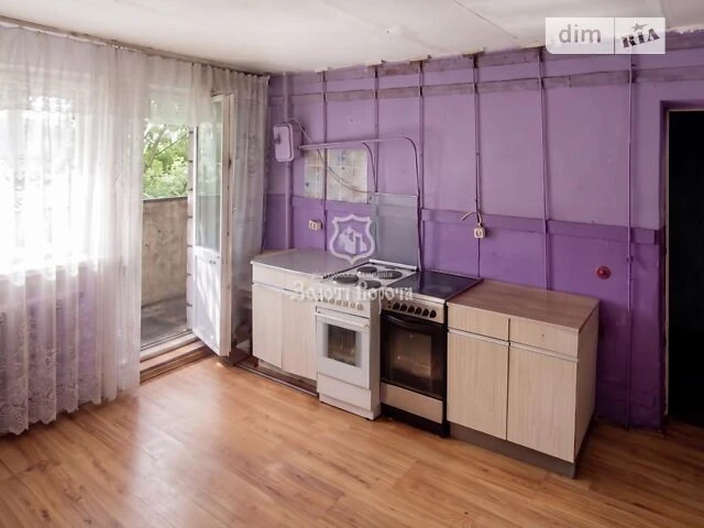 Продаж кімнати 19.6 кв. м на вул. Світлицького 24А • ID 3482