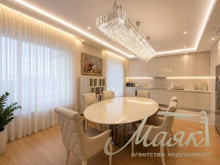 Продаж 4-кімнатної квартири 240м2 ЖК Новопечерські Липки, ву