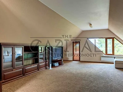 Будинок. Київ, 77-ма Садова вул.