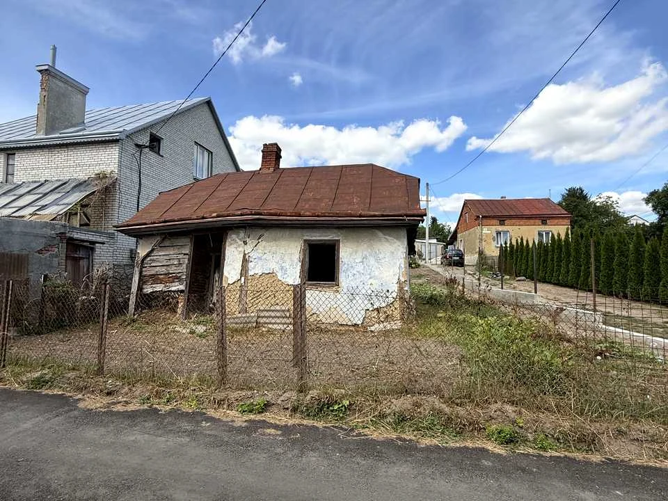 Будинок. Львів, Розточчя вул.