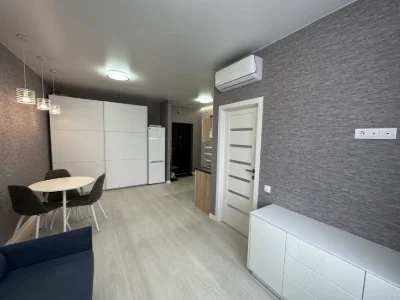 Продажа 2к студии в 43 Жемчужине.