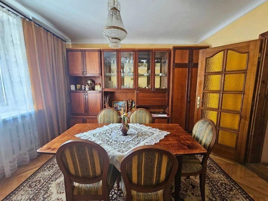 Продаж 1/2 будинку у Львові! - 93 м.кв .