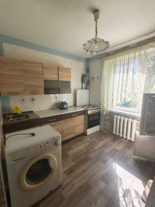Продам 2 кімнатну квартиру на Ближньому Замості 3030
