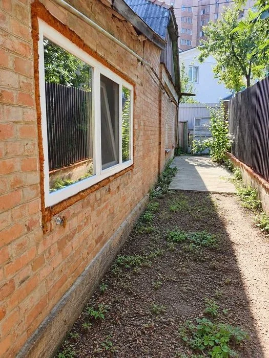Продаж будинку Центр. 103м2.10 сот №1160