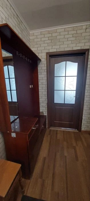Терміново продається 1-нокімнатна квартира.Виставка.