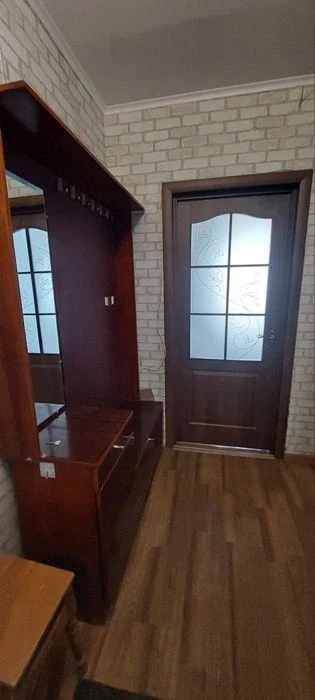Терміново продається 1-нокімнатна квартира.Виставка.