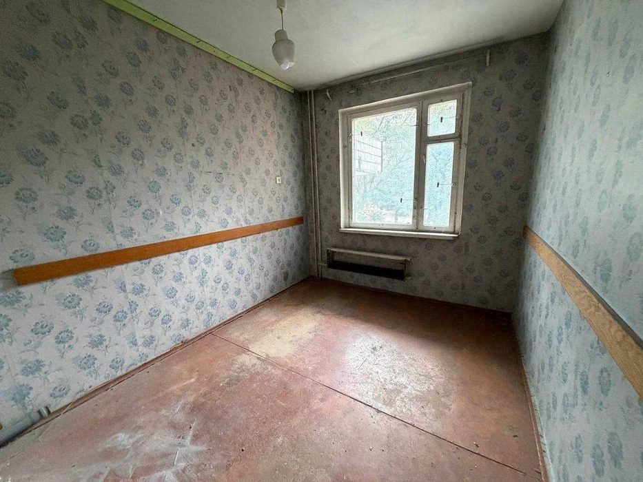 Пропонуємо до продажу унікальну ВЕЛИКУ квартиру (АТО, ВПО, є