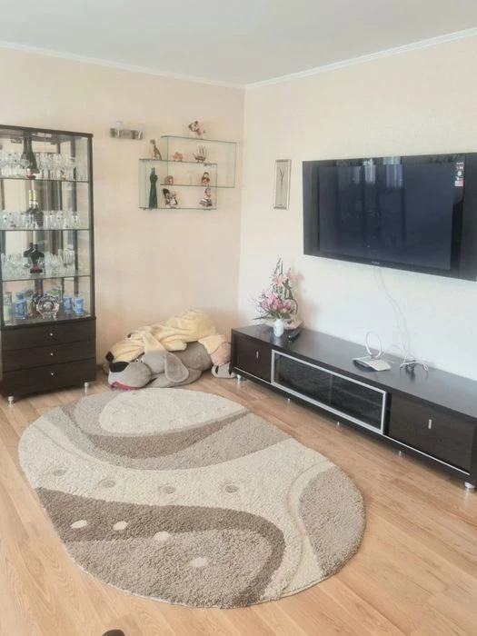 М.Холодная Гора продам 3х комн.кварт.,ул.Полтавский шлях 148