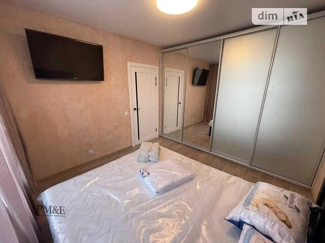 Довготривала оренда 1к квартири на вул. Ракетна 24А • ID 348