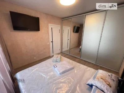 Довготривала оренда 1к квартири на вул. Ракетна 24А • ID 348